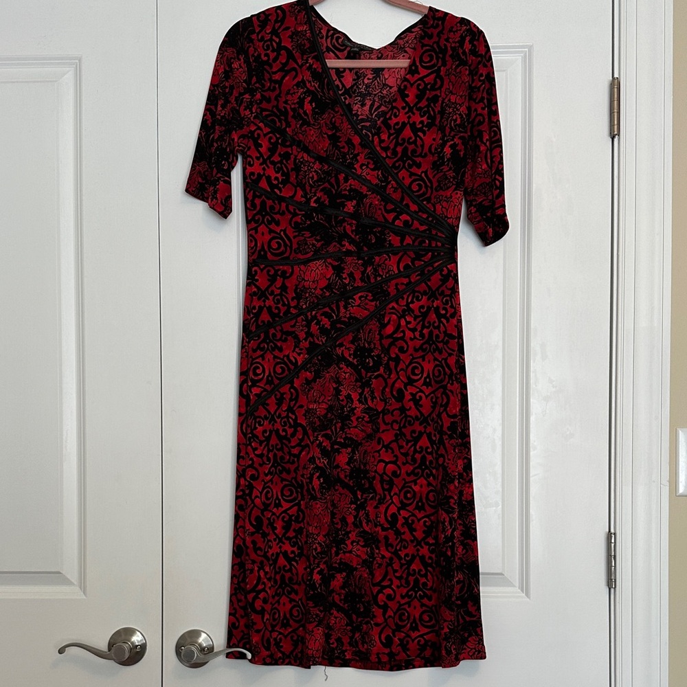Elegant Black and Red Women's Dress